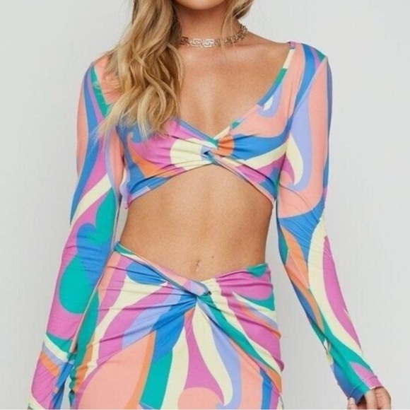 Beginning Boutique Rave/EDM Skirt Set - Picture 2 of 8